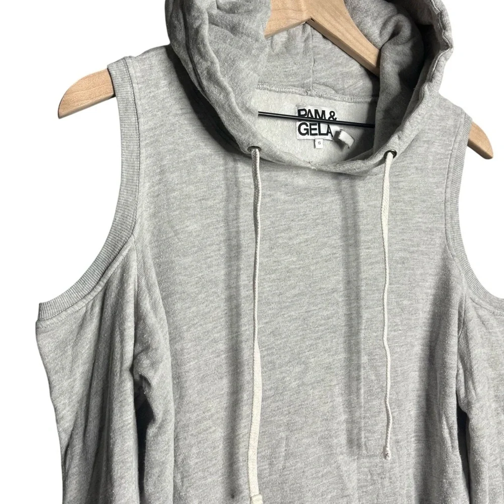 Pam & Gela Grey Cold Shoulder Hoodie Sweatshirt Size Small - Picture 4 of 5